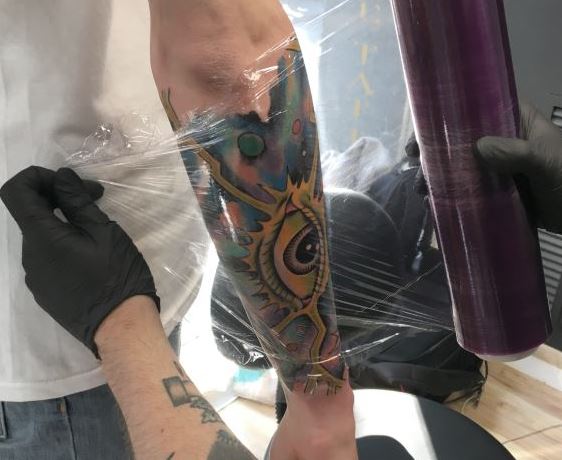 que cremas no usar para tatuajes 