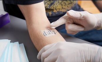 la mejor crema para eliminar tatuajes