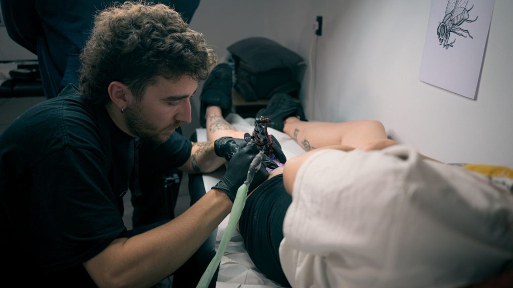 aguja para sombrear tatuajes