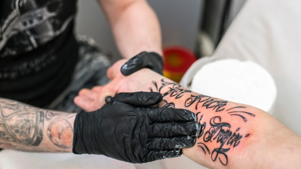 pomada para tatuajes